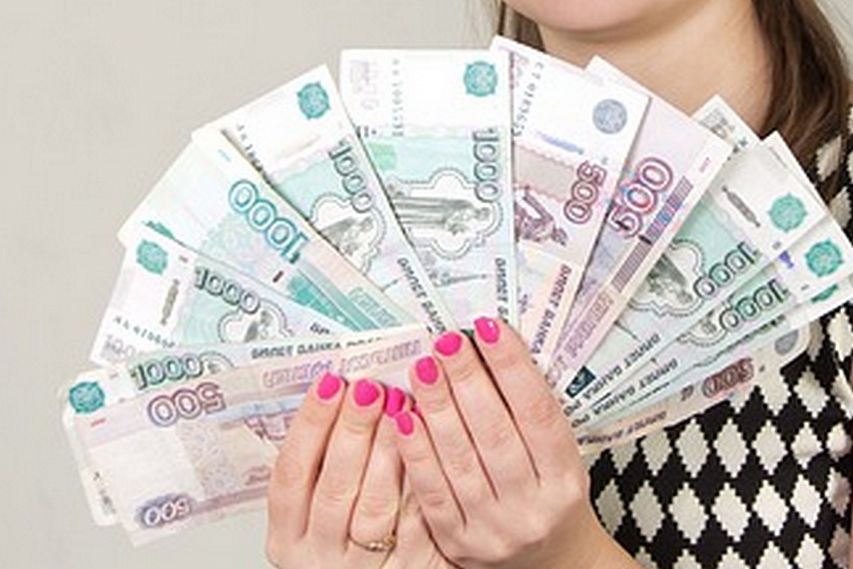 Мошенница лишила старооскольцев восьми миллионов рублей