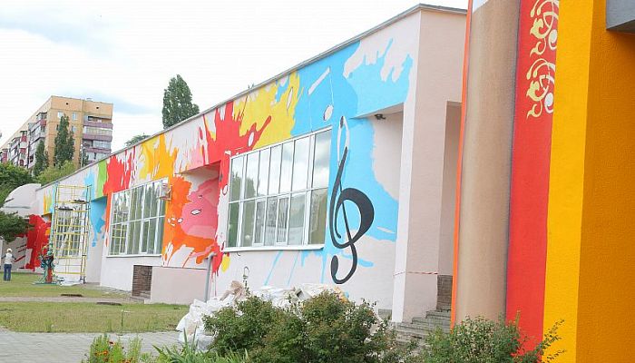 В Старом Осколе фасады библиотеки и музыкальной школы украсят граффити