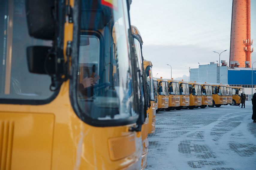 Автопарк школ Белгородской области пополнится новой техникой