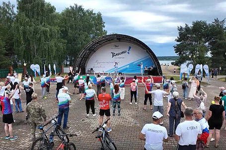 Сотни человек собрал мультиспортивный фестиваль «Вместе! Со спортом»
