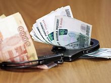 Сотрудники ФСБ задержали начальника отдела промпредприятия за коммерческий подкуп