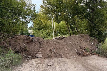 Старооскольские автомобилисты взбунтовались против перекрытия проезда к гаражам