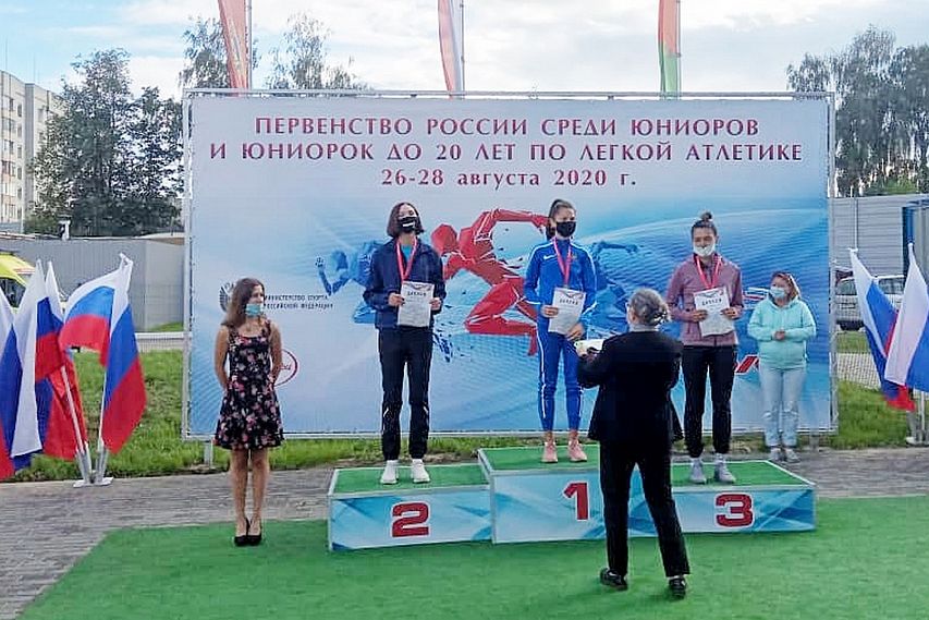 Спортсменка из Старого Оскола стала серебряным призёром Первенства России по лёгкой атлетике среди юниоров