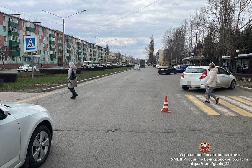 В Старом Осколе неизвестный водитель сбил девушку на переходе у больницы и скрылся с места ДТП