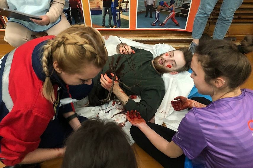 Старооскольские студенты-спасатели победили в региональных соревнованиях по оказанию первой помощи
