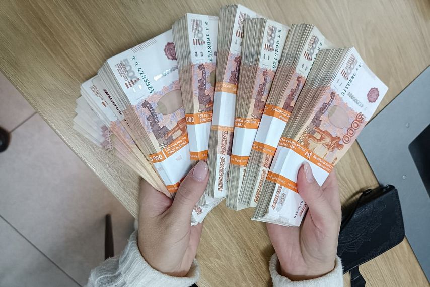 Как научиться жить без долгов и кредитов