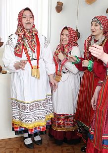 Фольклорно-игровая программа «Карусель»