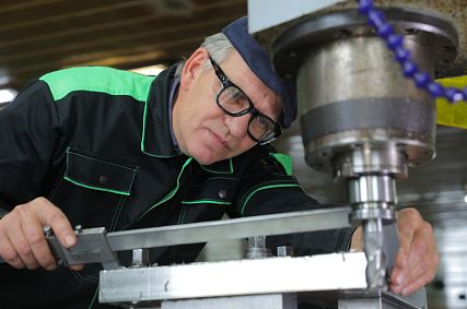 Логика и фантазия Александра Сердюкова