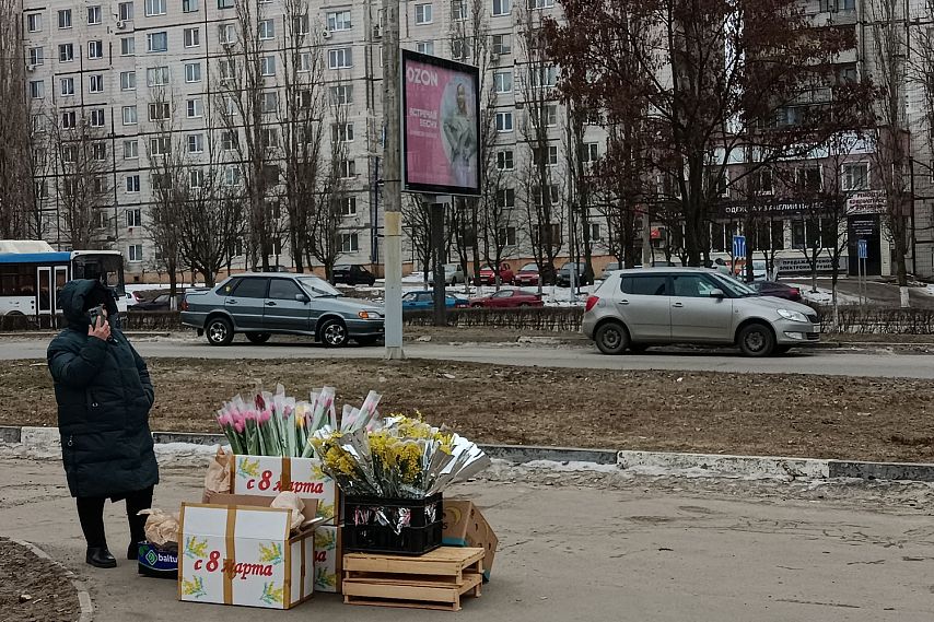 8 млн импортных цветов завезли в ЦФО накануне Международного женского дня