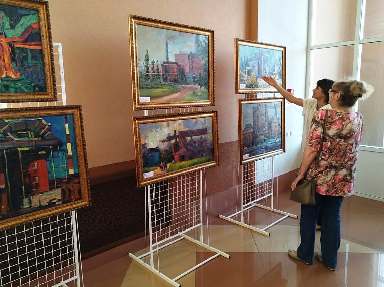 Работы старооскольских художников оценили эксперты Белгородского государственного художественного музея