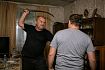 Староосколец избил приятеля сувенирной саблей и совковой лопатой