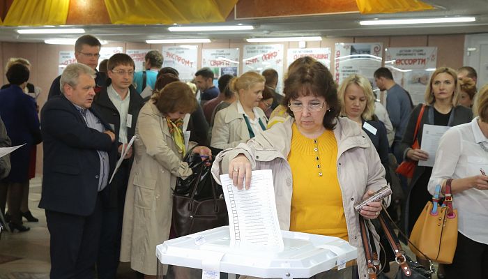 В Старом Осколе «Единая Россия» определяла кандидатов в депутаты