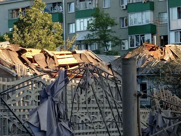 В результате ночного обстрела Белгорода повреждены 21 многоэтажка и около 40 частных домов