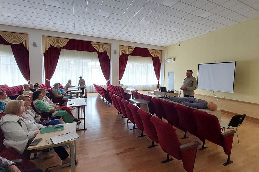 Губернатор Белгородской области поручил обучить бюджетников навыкам оказания первой помощи
