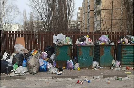 Старый Оскол за неделю стал лидером по количеству жалоб на вывоз мусора
