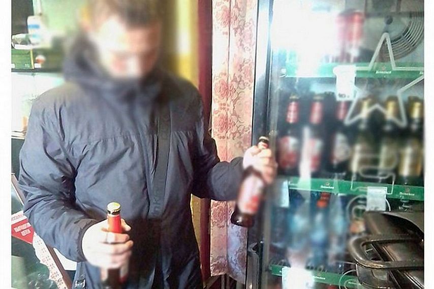 В Старом Осколе продавщицу поймали на продаже спиртного подростку