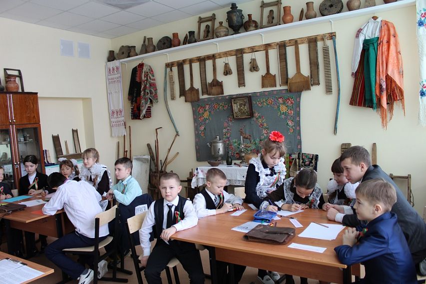 Школа в селе Владимировка капитально отремонтирована впервые за сорок с лишним лет