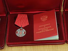 Девять сотрудников ОЭМК И ЛГОКа удостоены государственных наград