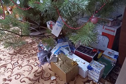 Стало известно о каких подарках на Новый год мечтают россияне