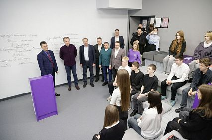 Вячеслав Гладков встретился с заместителем председателя правления Сбербанка Станиславом Кузнецовым