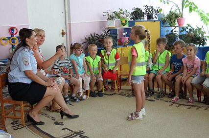 Стихи малышей будут звучать в старооскольских автобусах