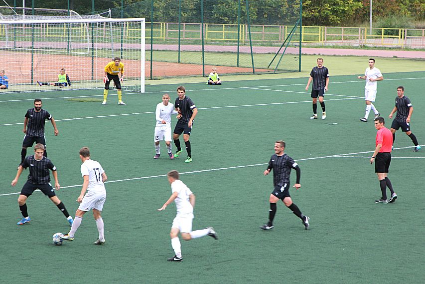 «Металлург-ОЭМК» провёл первый в этом сезоне товарищеский матч