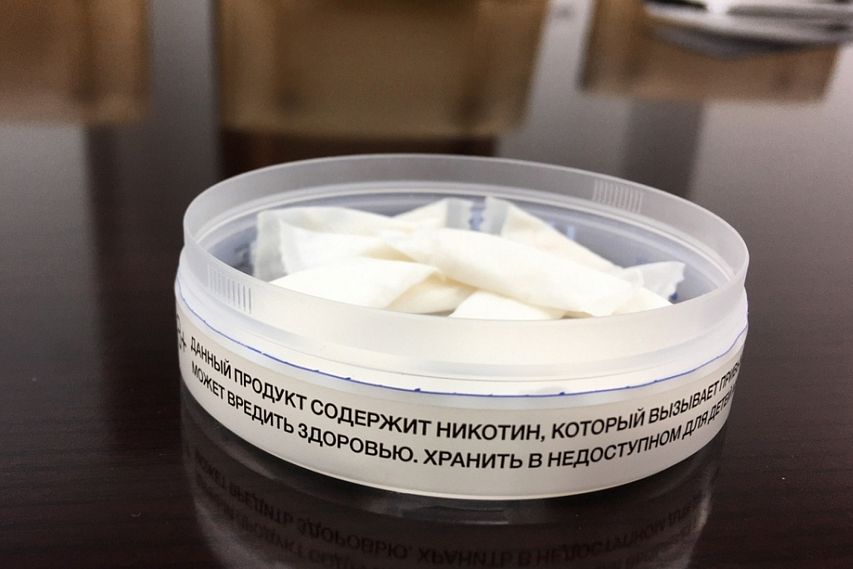 Жители Белгородской области могут пожаловаться в Роспотребнадзор на смеси и леденцы с никотином