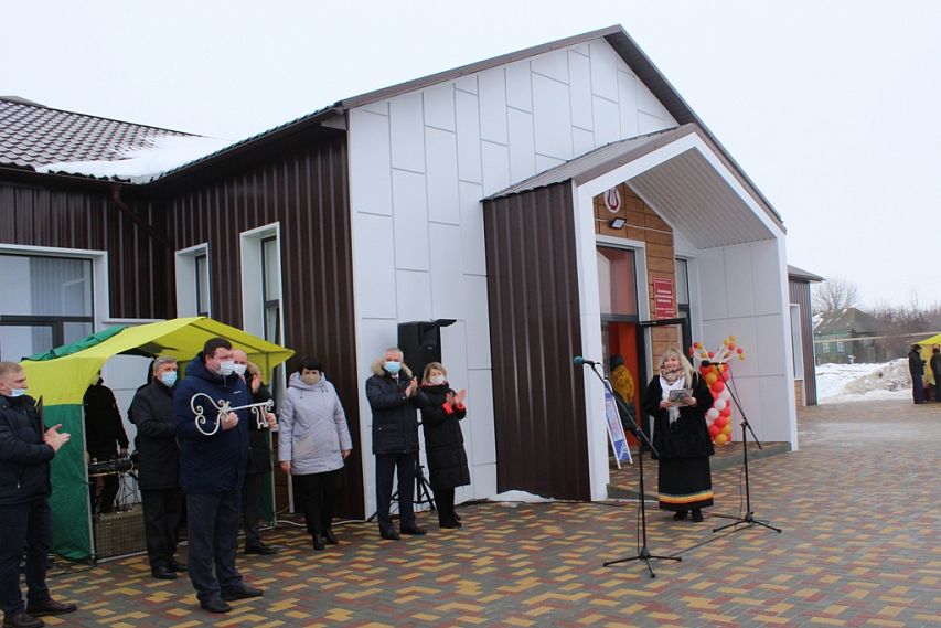 Дом культуры и ФАП в селе Белгородской области расположились под одной крышей