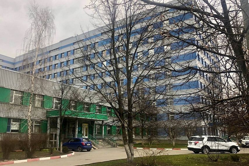 Единороссы передадут автомобиль окружной больнице Старого Оскола