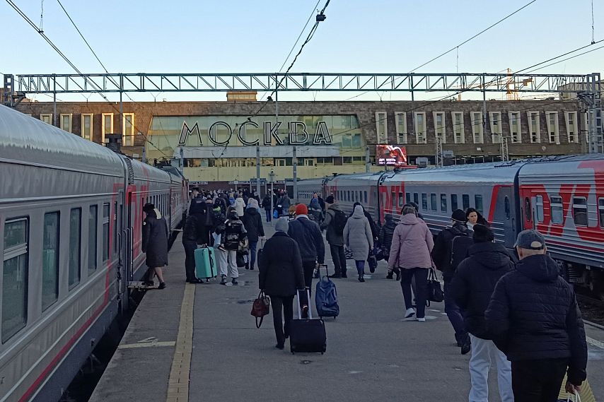 Дополнительные поезда из Старого Оскола в Москву назначены на майские праздники