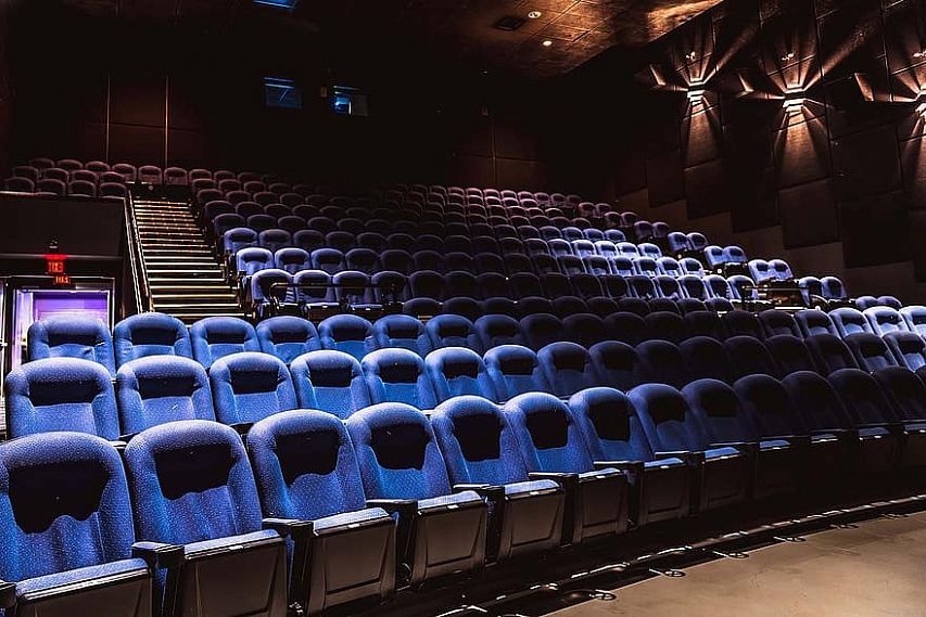 В Белгородской области открываются кинотеатры и театры