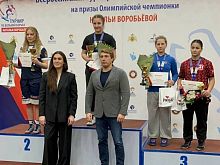 Старооскольская спортсменка завоевала золото всероссийских соревнований по вольной борьбе