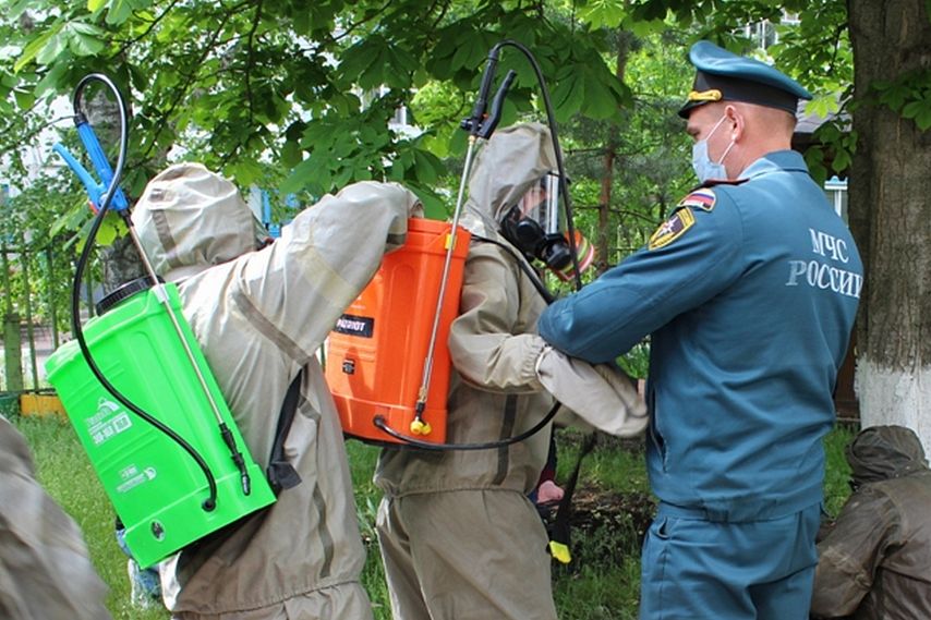 Белгородские спасатели получили новое оборудование для обработки зданий и уличных сооружений