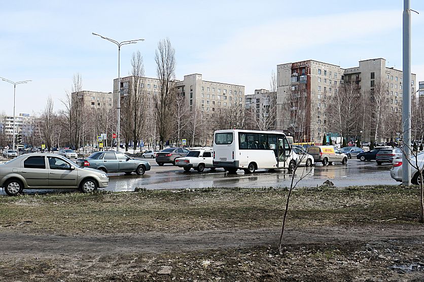 Перекресток старый оскол. Перекрёсток старый Оскол. Перекресток старый Оскол ЦРБ. Старый перекресток. Перекрестки в Старом Осколе.