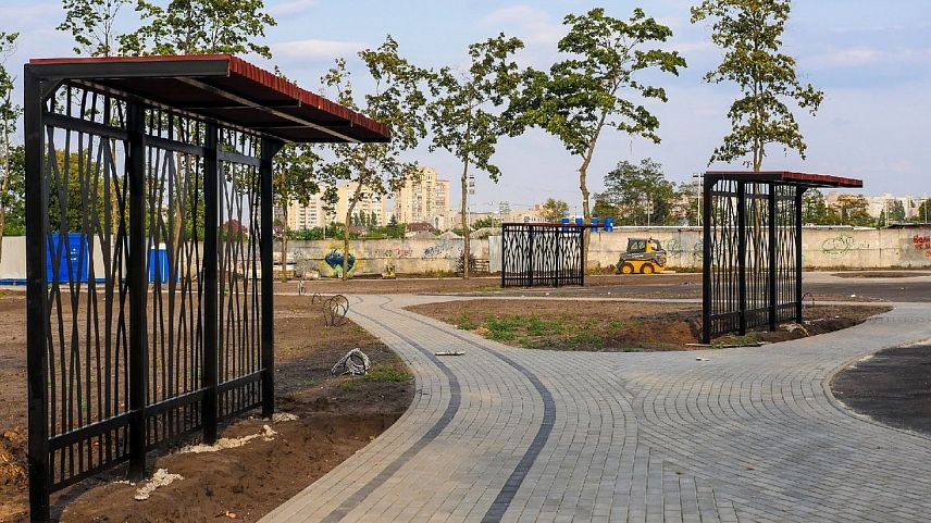 Реконструкцию двух парков в Старом Осколе завершат к ноябрю