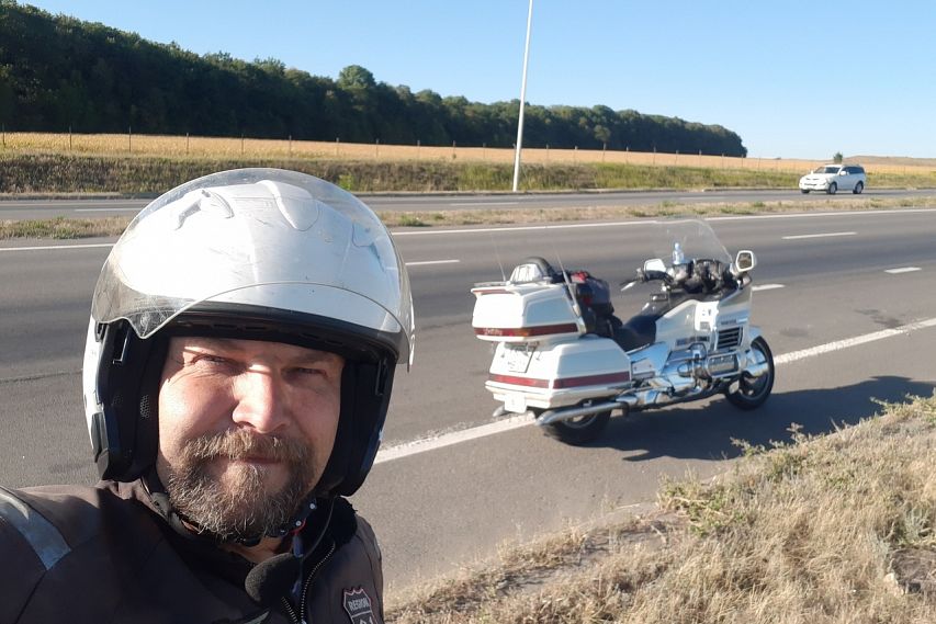 Староосколец за 13 дней объехал на мотоцикле 20 городов России